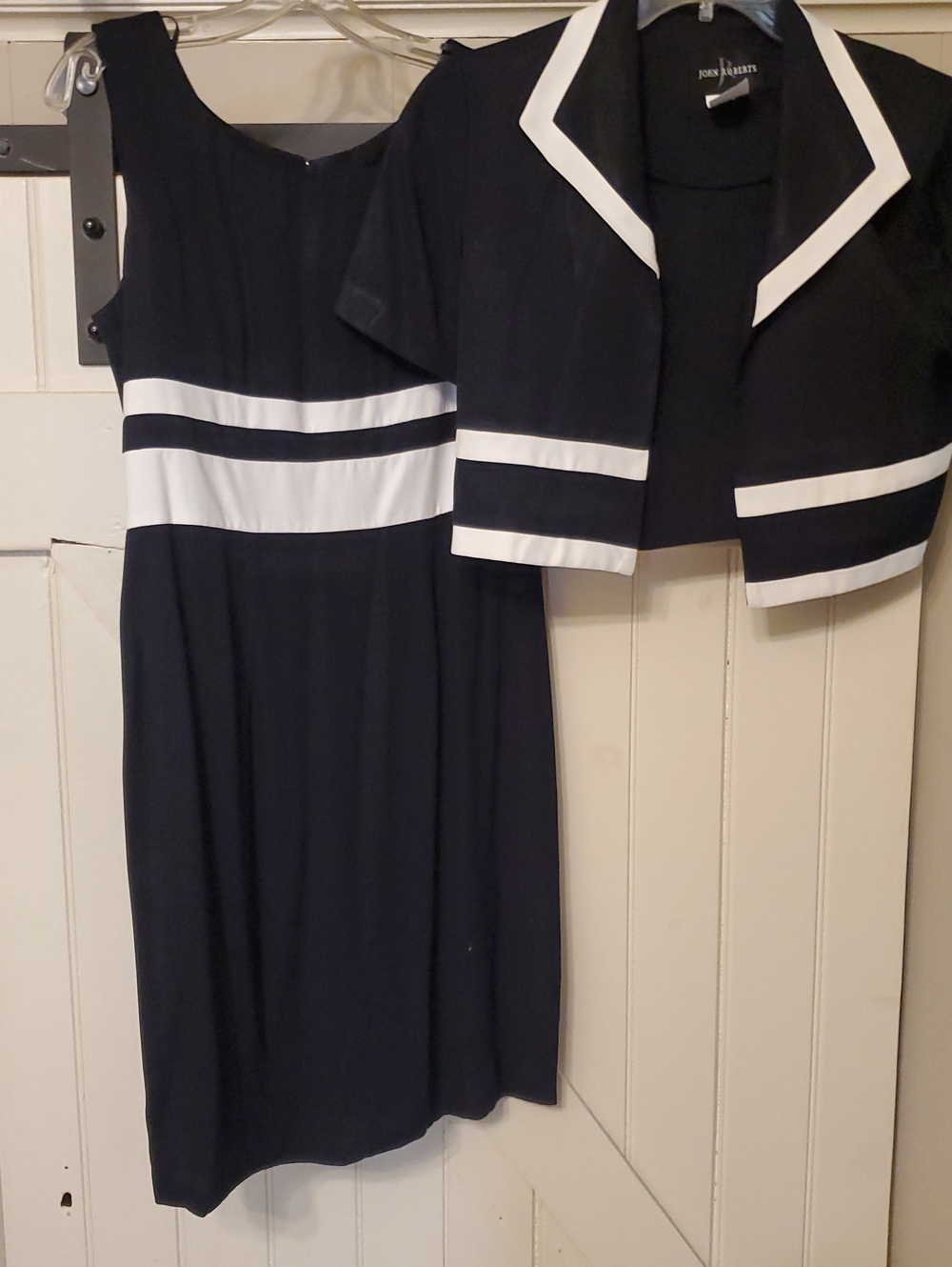 Classic Black Midi Sheath Dress with White Accent and Matching Jacket